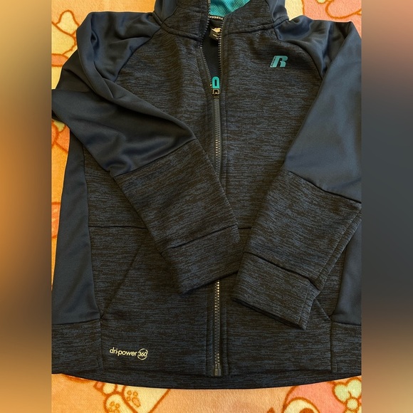 RUSSELL - Picture 3 of 3